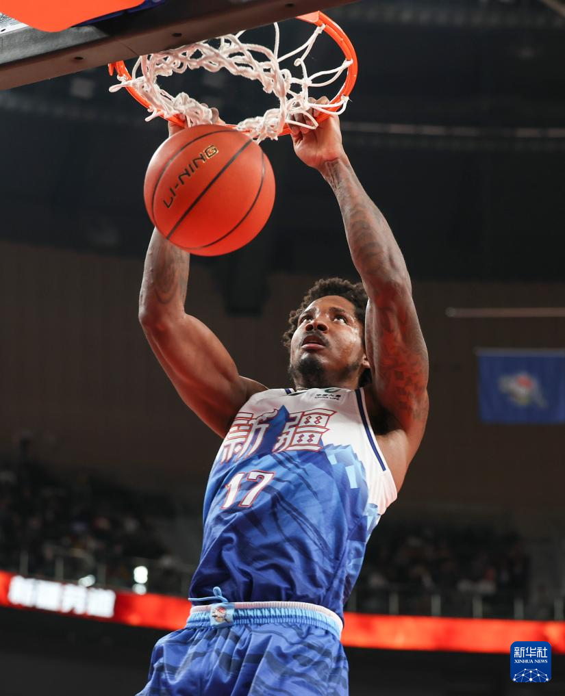 芝加哥公牛围绕CBA常规赛战术微调国际米兰队长鼓劲备战法甲，国际比赛日孟菲斯灰熊调整名单以备德甲直接炸裂